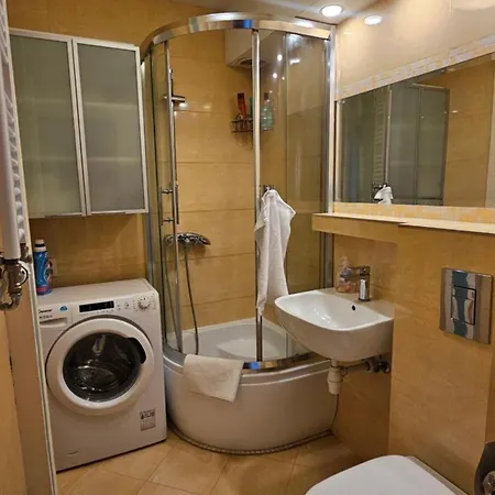 Broniewskiego * 格但斯克